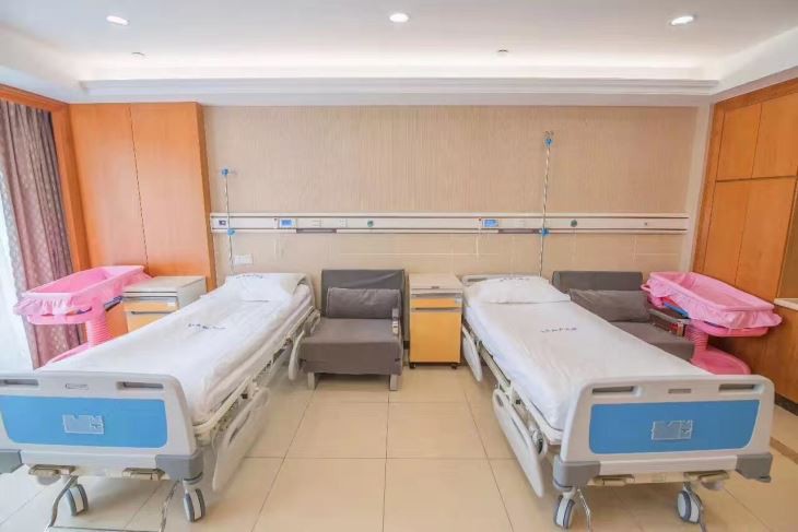 Manual Hospital Bed Clinic